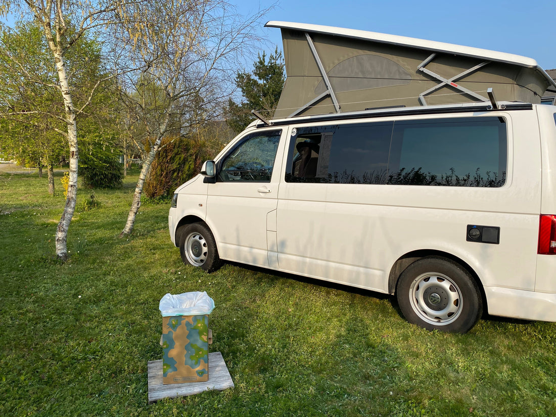 Vanlife & Aventure : Pourquoi dire adieu aux WC chimiques pour passer aux toilettes sèches Cleanis ?
